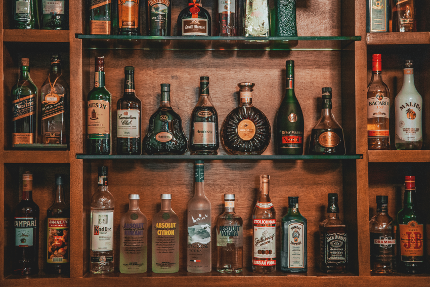 john hernandez 0 4zzoh3jxu unsplash